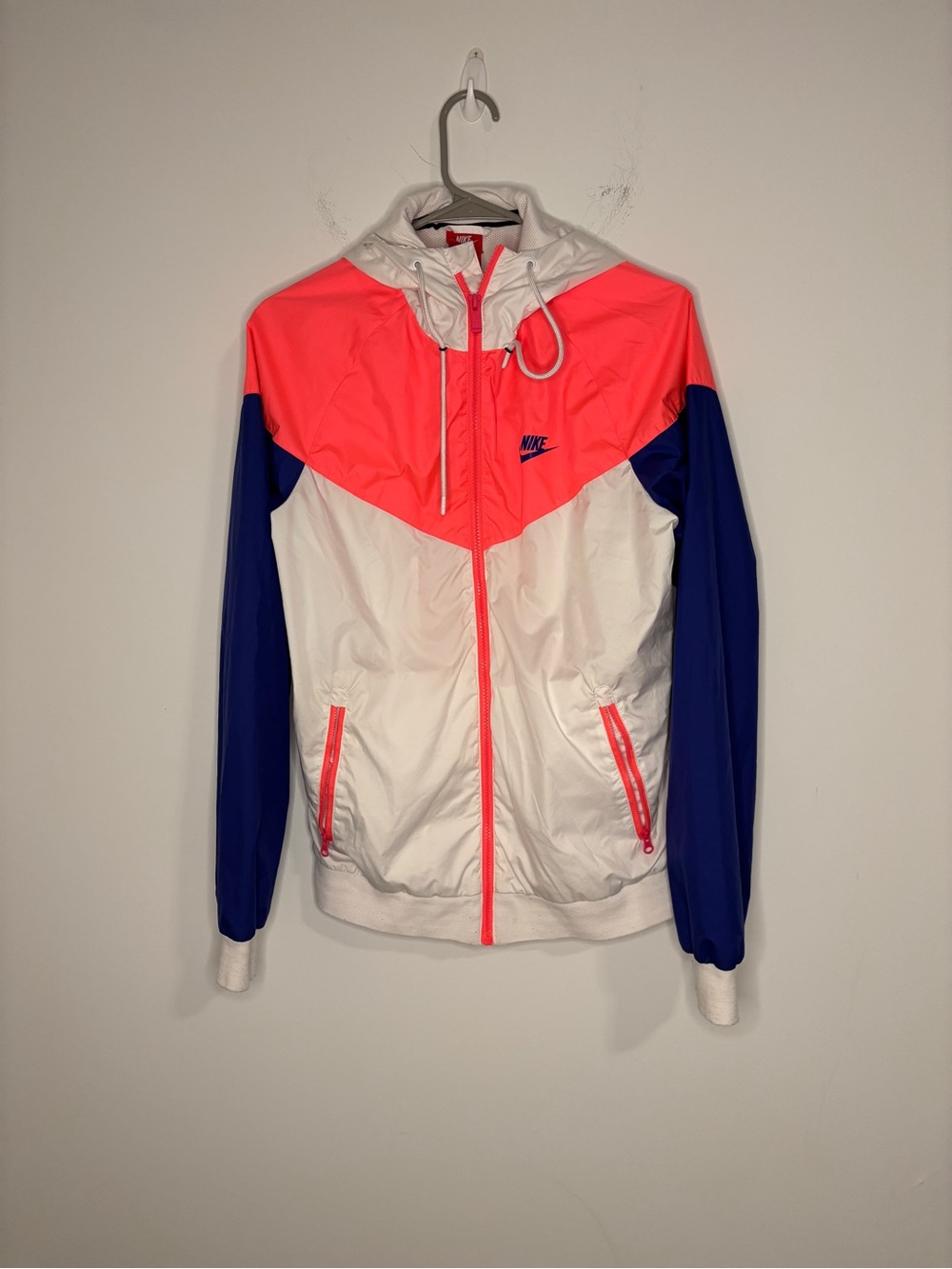 Nike WindRunner Jacket Nike Air Max 180 UltraMarine Sz S Performance Outdoor